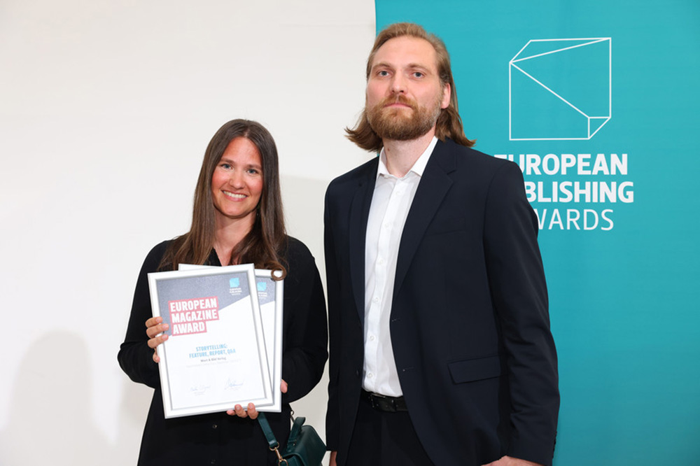 von links: Julia Rotherbl, Mitglied der Apotheken Umschau-Chefredaktion, Alexander Graf, Chefredakteur Medium Magazin