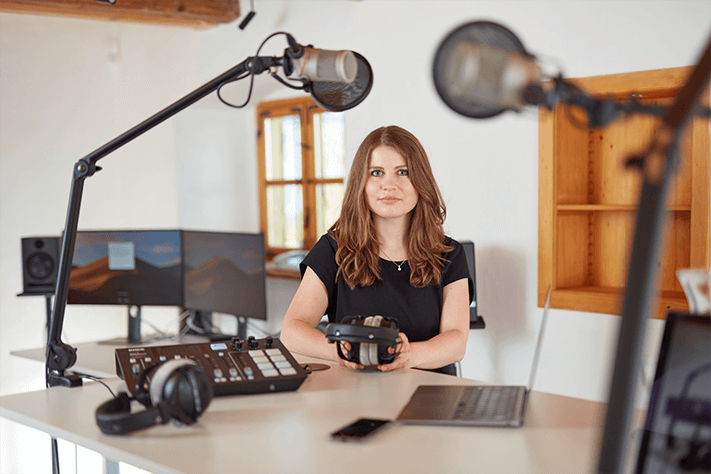 Kari Kungel, Host des Podcasts "The Sex Gap" und Audio-Redakteurin von "gesundheit-hören.de", Fotocredit: W&B/ Stephan Höck